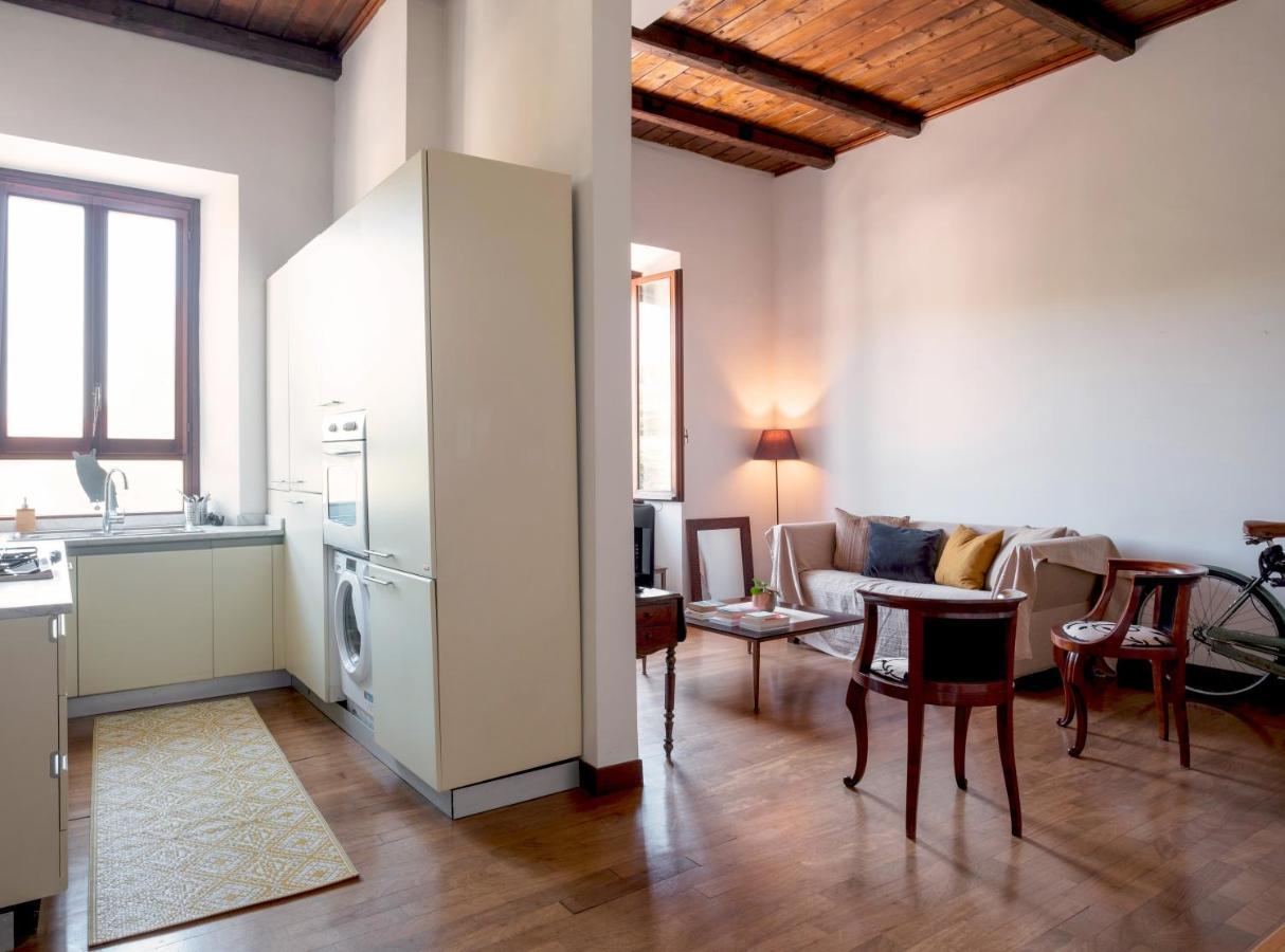 Romeasyoulike - Aventino N°37 * Roma